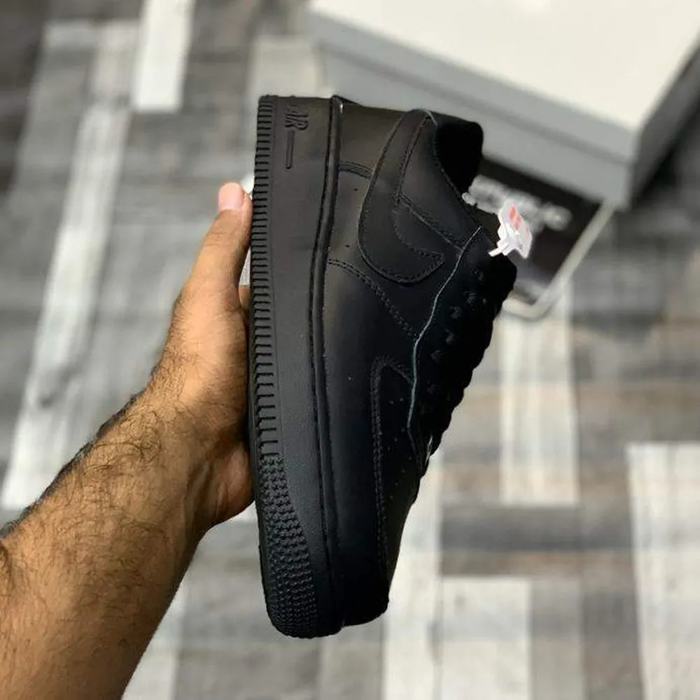 AF-1 Triple Black - Versatile Black Sneakers