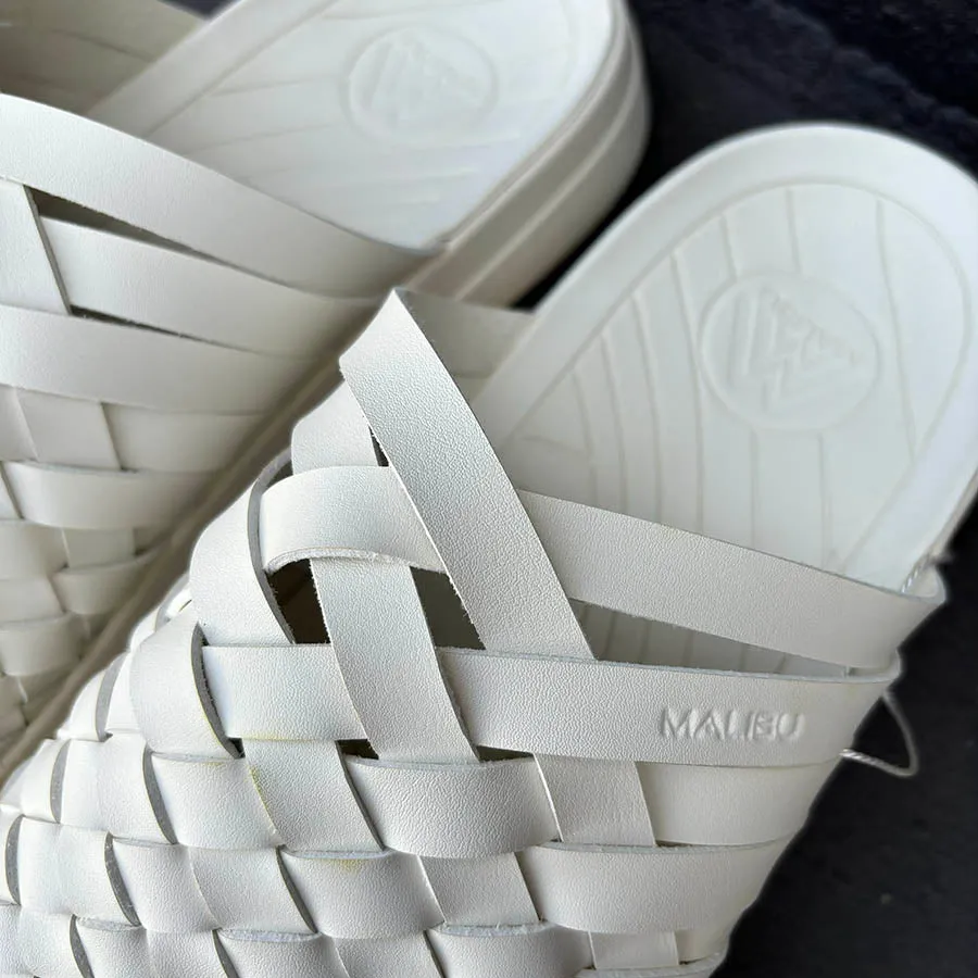 Colony /  Vegan Leather Off White