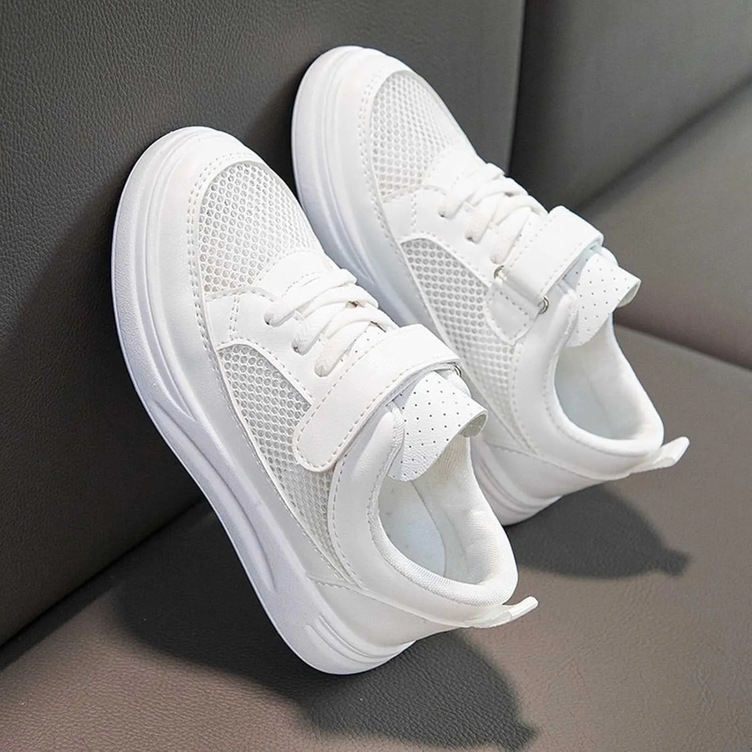 Kids Running Shoes Spring and Summer New Mesh Breathable Non Slip Children's Casual Sports Shoes Non-Slip Walking Shoes