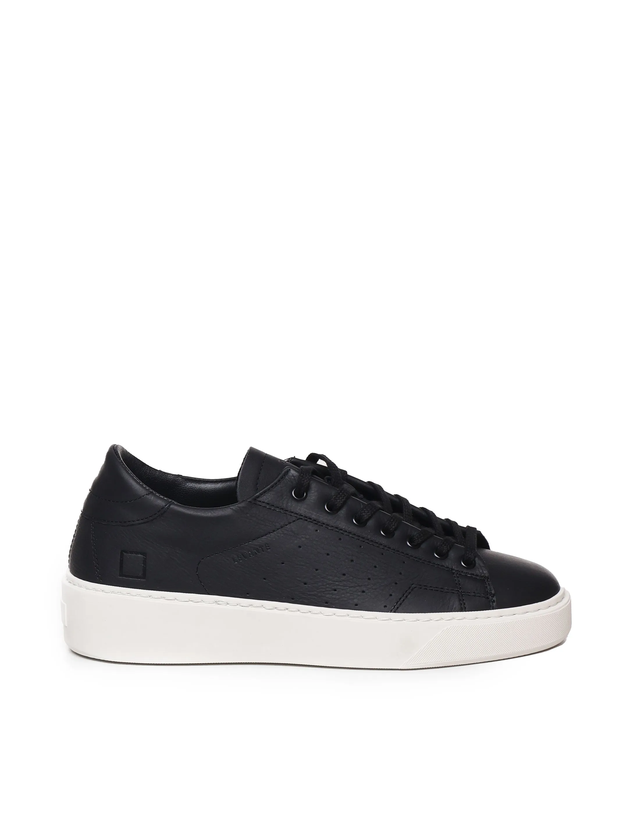 Levante Round Toe Sneakers