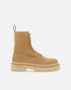 Logger Sand Suede Ankle Boots
