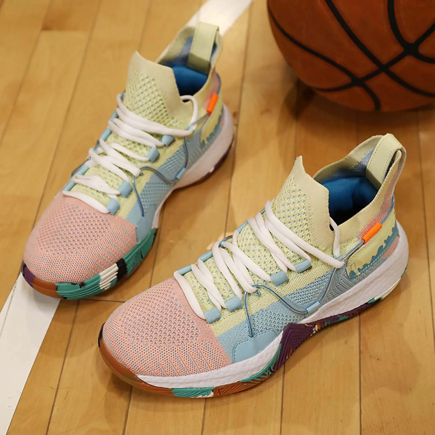 Mens and Womens Mesh Fabric Breathable Basketball Sneakers Mid Top Lace Up Casual Sneakers Non Slip and Breathable Fitness Training Shoes Lightweight Outdoor Hiking Shoes Baseball Sneakers