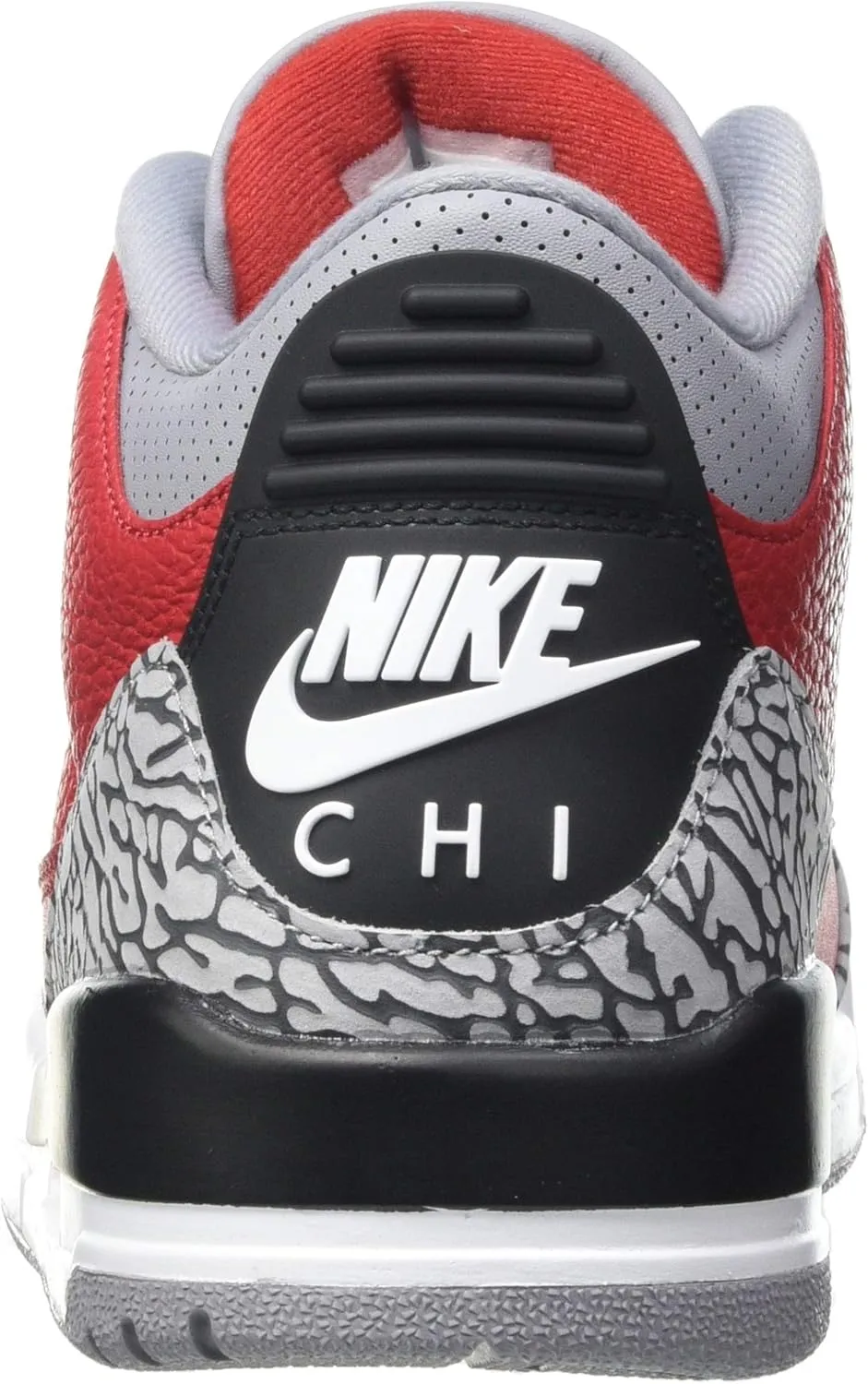 Nike Men's Basketball Shoe
