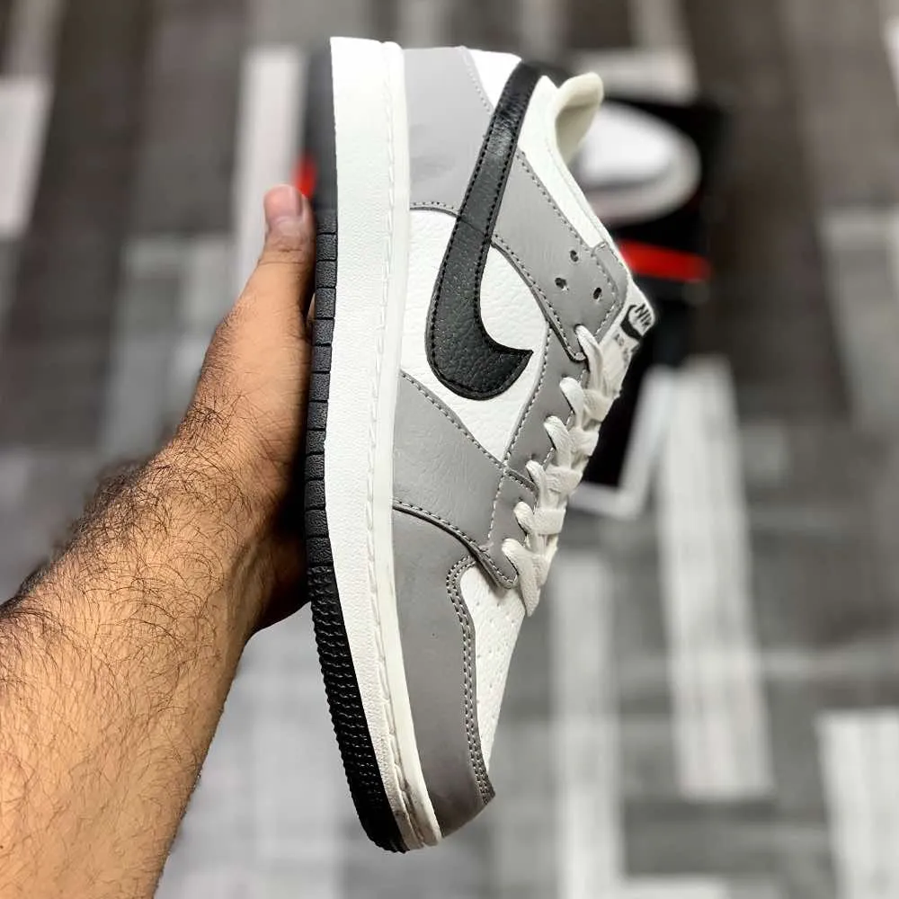 SBB-Dunkks Low "Liight Smookey Gray"