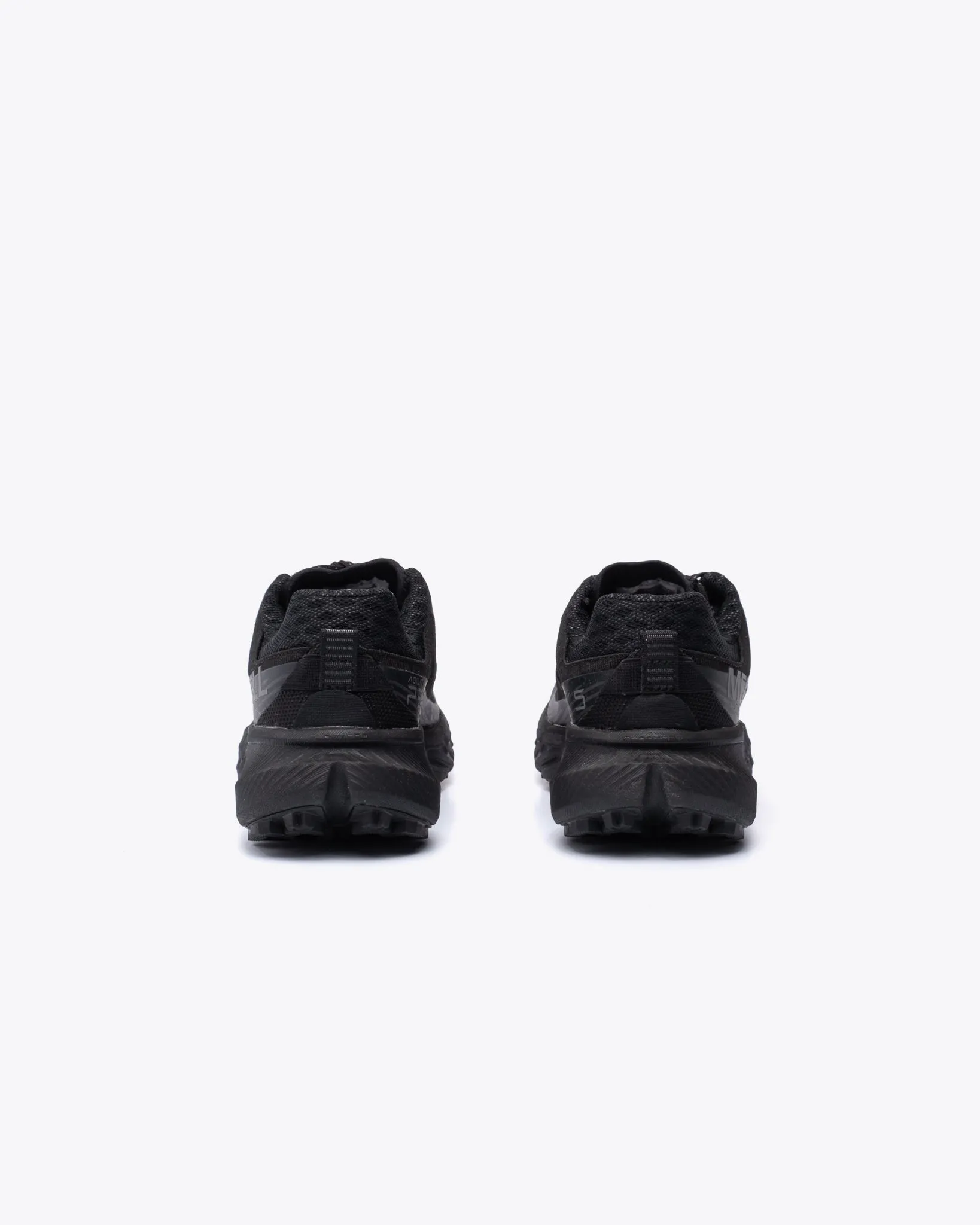 Women's Agility Peak 5 Black/Black