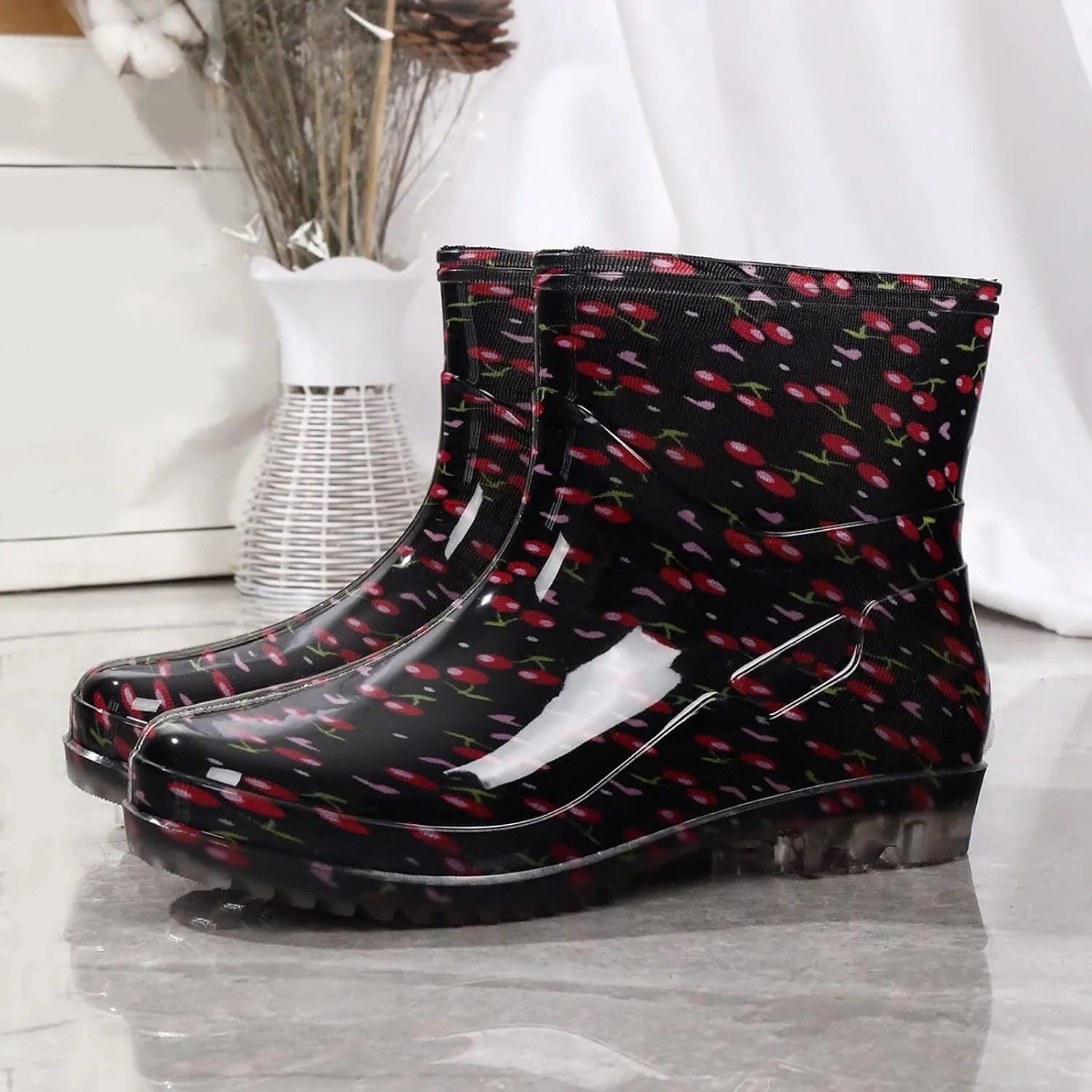 Women's Short Rain Boots Waterproof Slip On Ankle Chelsea Booties Cute Printed Rubber Outdoor Garden Shoes Rain Shoes